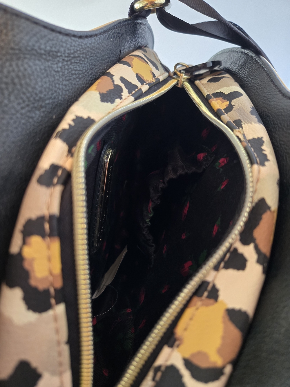 Betsey Johnson Leopard Print Guitar Crossbody in Black, Tan and Cream - Picture 6 of 9
